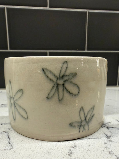 Flower Pattern Sponge Holder