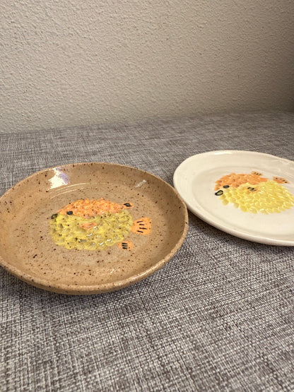 Pufferfish Garlic Grater Dish