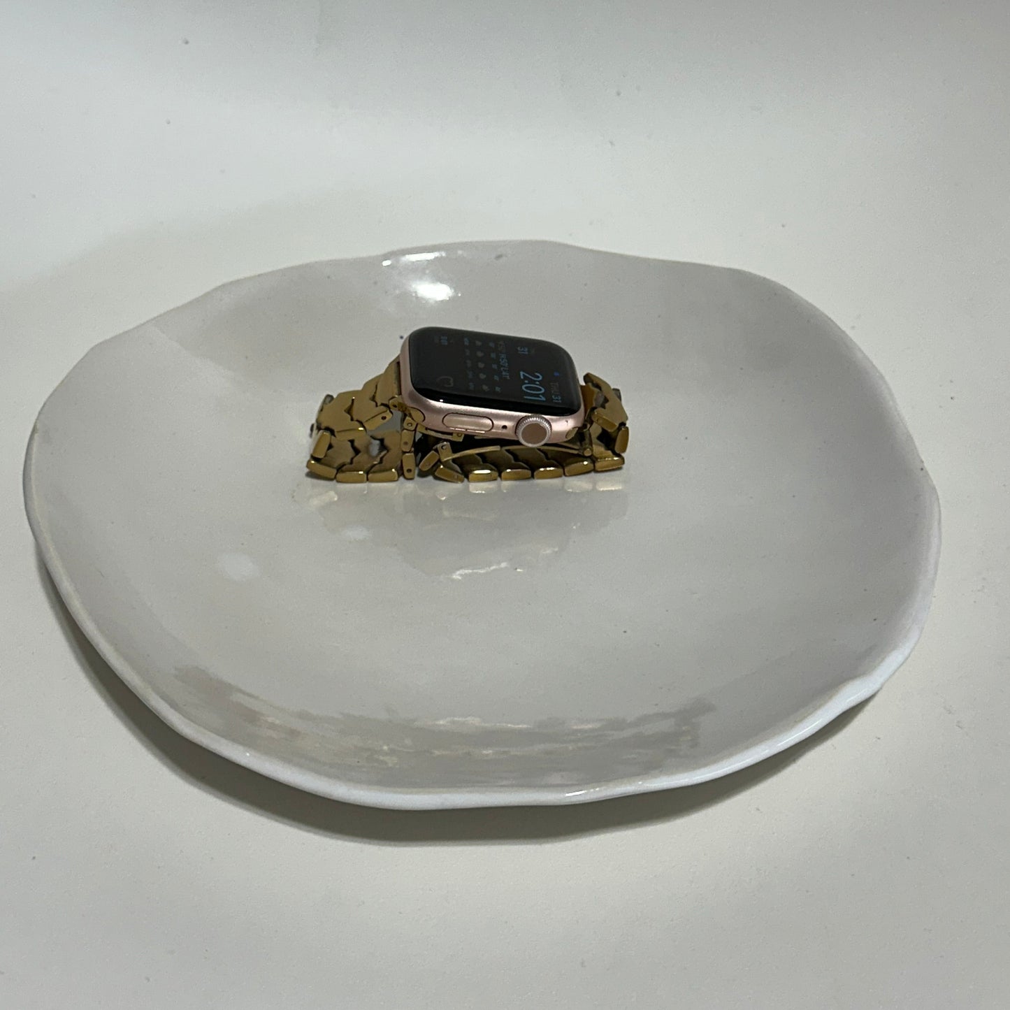 Organic Curve Catch-all Bowl