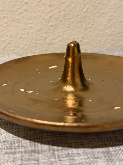 Metallic Golden Ring Tower Dish