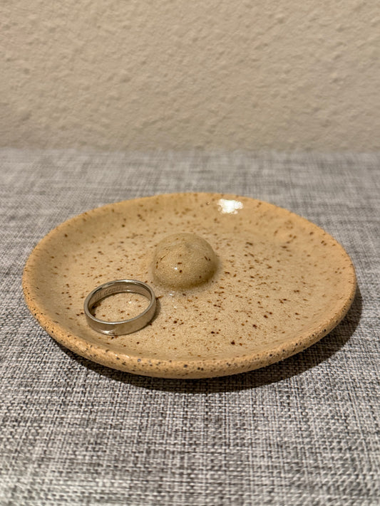 Creepy Face Speckle Tan Jewelry Dish