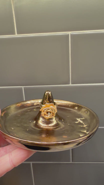 Metallic Golden Ring Tower Dish